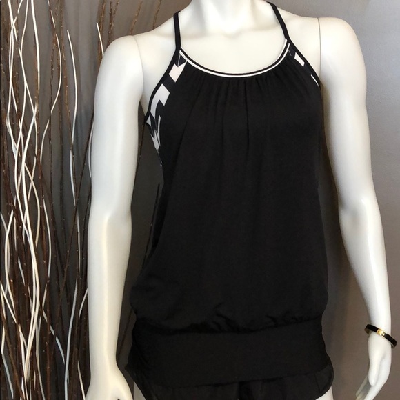 π Lululemon No Limits Tank